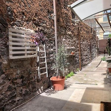 Suite Vicolo Lavico Catânia Exterior foto
