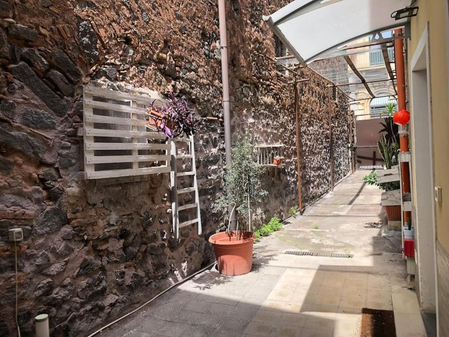 Suite Vicolo Lavico Catânia Exterior foto